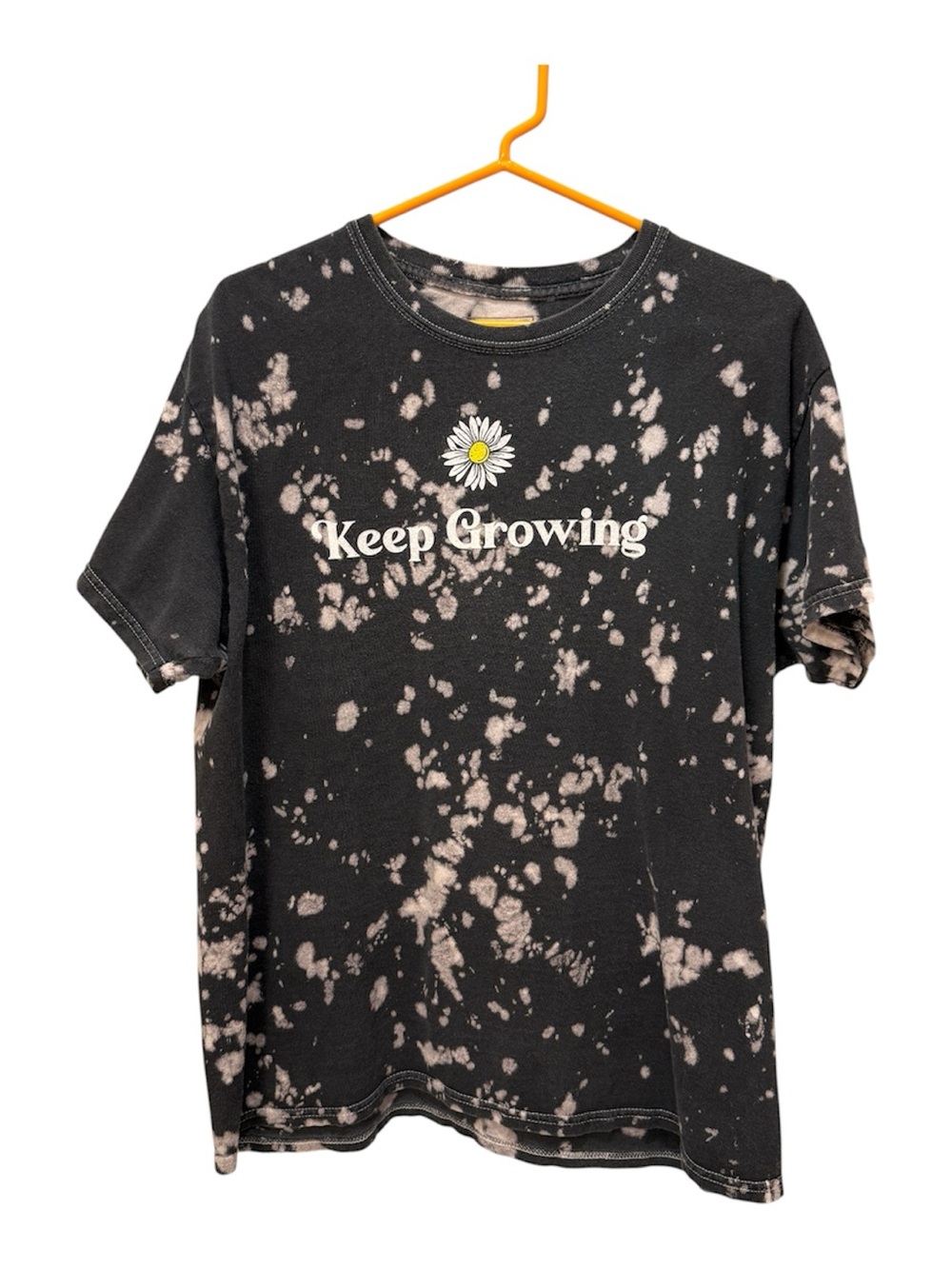 Keep Growing Daisy Tie-Dye Short Sleeve Tee - Black